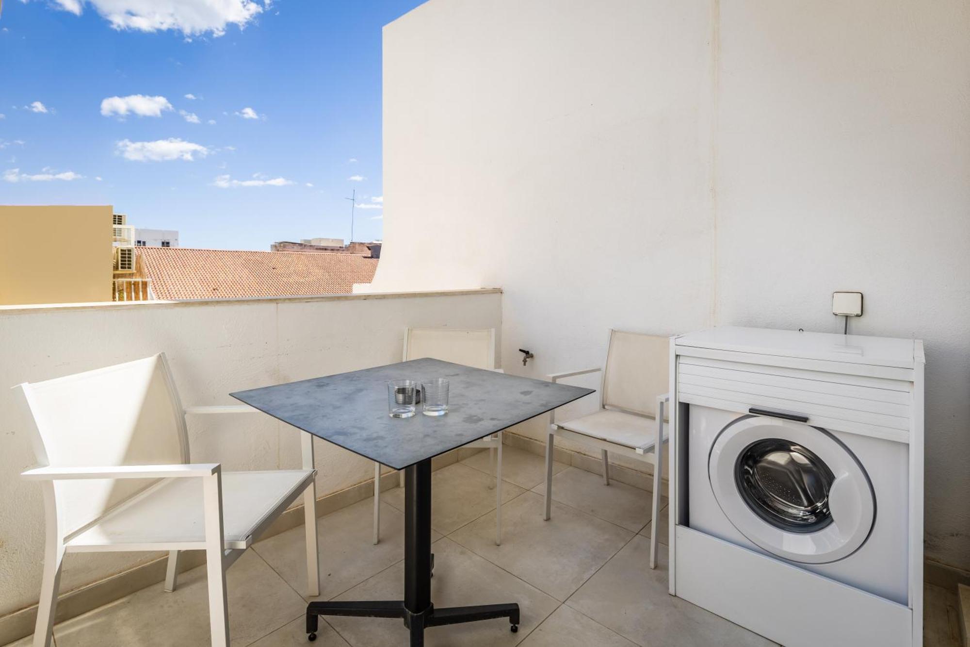 Kunsu'S Apartment 5 Min Walk From St Julians San Ġwann Zewnętrze zdjęcie